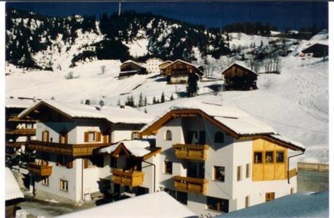 Pensione Valbona 코르바라 인 바디아 외부 사진