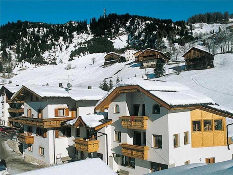 Pensione Valbona 코르바라 인 바디아 외부 사진